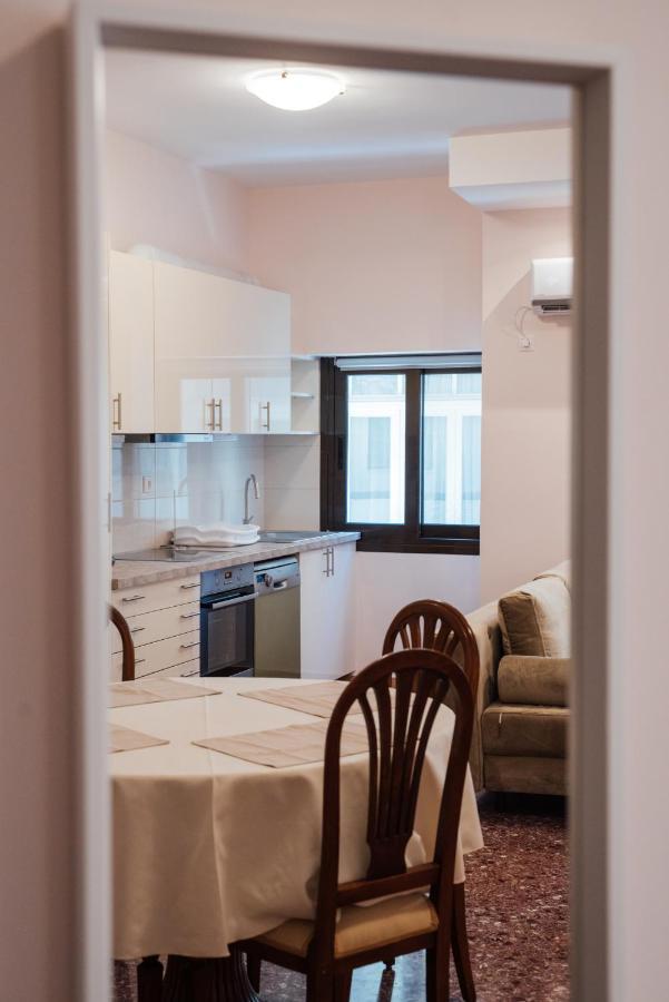 Luxury Apartment In Plaka - Acropolis Atina Dış mekan fotoğraf